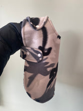 Load image into Gallery viewer, Barker and Fetch Winter Coat- Grey Camo
